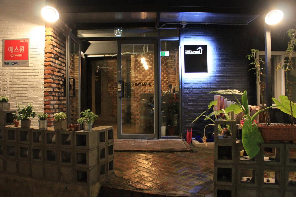 Hostel Good Day Mate Busan Exterior foto